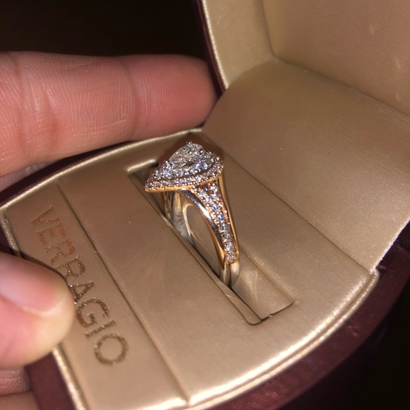 1CT diamond engagement ring white & rose gold - Picture 1 of 10